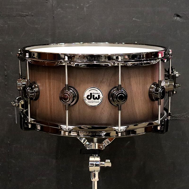 dw DR936514SSN692 [Collector's Pure Walnut 14''&times;6.5'' - Natural To Quick Ebony Burst / Black Nickel Finish Harare]【限定生産モデル】｜イケベ楽器 イケシブ