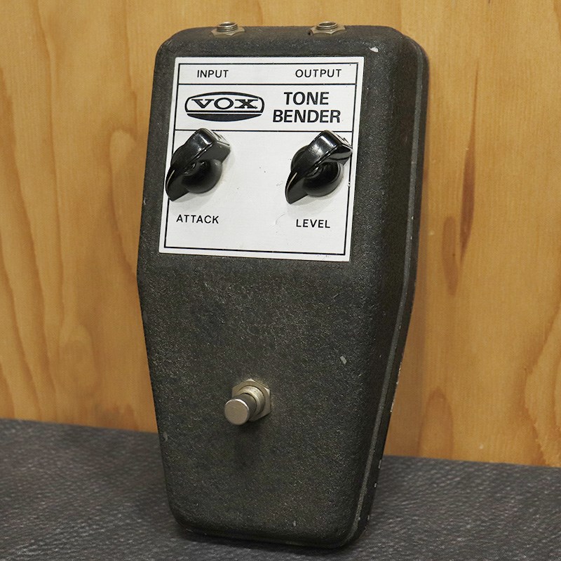 VOX VINTAGE V828 Tone Bender Black Case & Silver Panel late60's