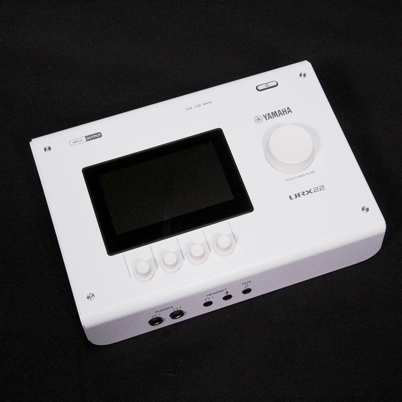 YAMAHA 【開封アウトレット特価】URX22 W (White)(ホワイト)(ヤマハ)(オーディオインターフェース)(URXシリーズ)(USB-C搭載)(タッチパネル)(DSP内蔵)(32bit 192kz) 40,949円