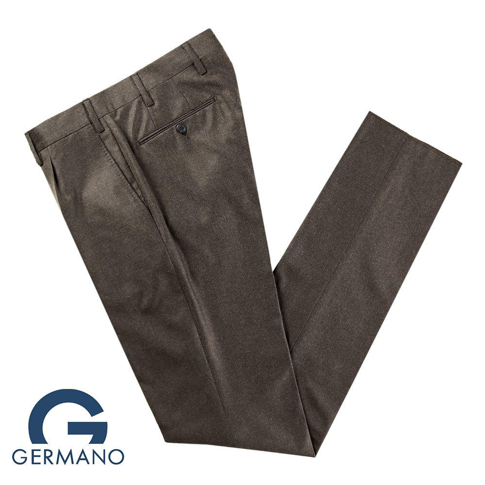 【新品タグ付】サンタニエッロSantaniello デニムスラックスパンツIDG 新品タグ付】サンタニエッロSantaniello デニムスラックスパンツ