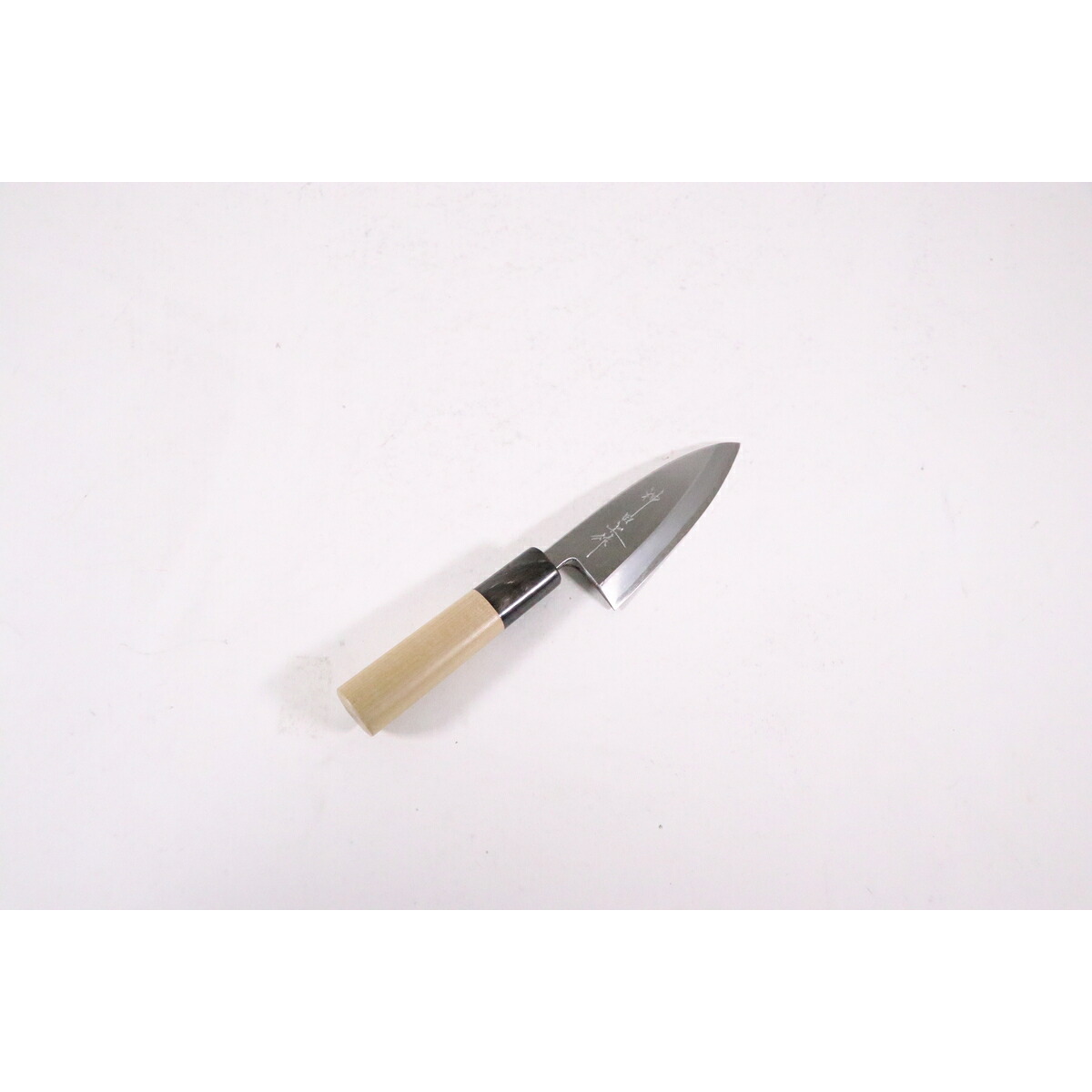 カンダ 神田上作 出刃 105mm キッチン用品 キッチン 台所 食器 食事 雑貨 新生活 便利 調理 料理用 調理器具 便利グッズ 厨房 調理場 おしゃれ 国産 日本製 キッチン用品 キッチン 台所 食器 食事 雑貨 新生活 便利 調理 料理用 厨房|ikkyu