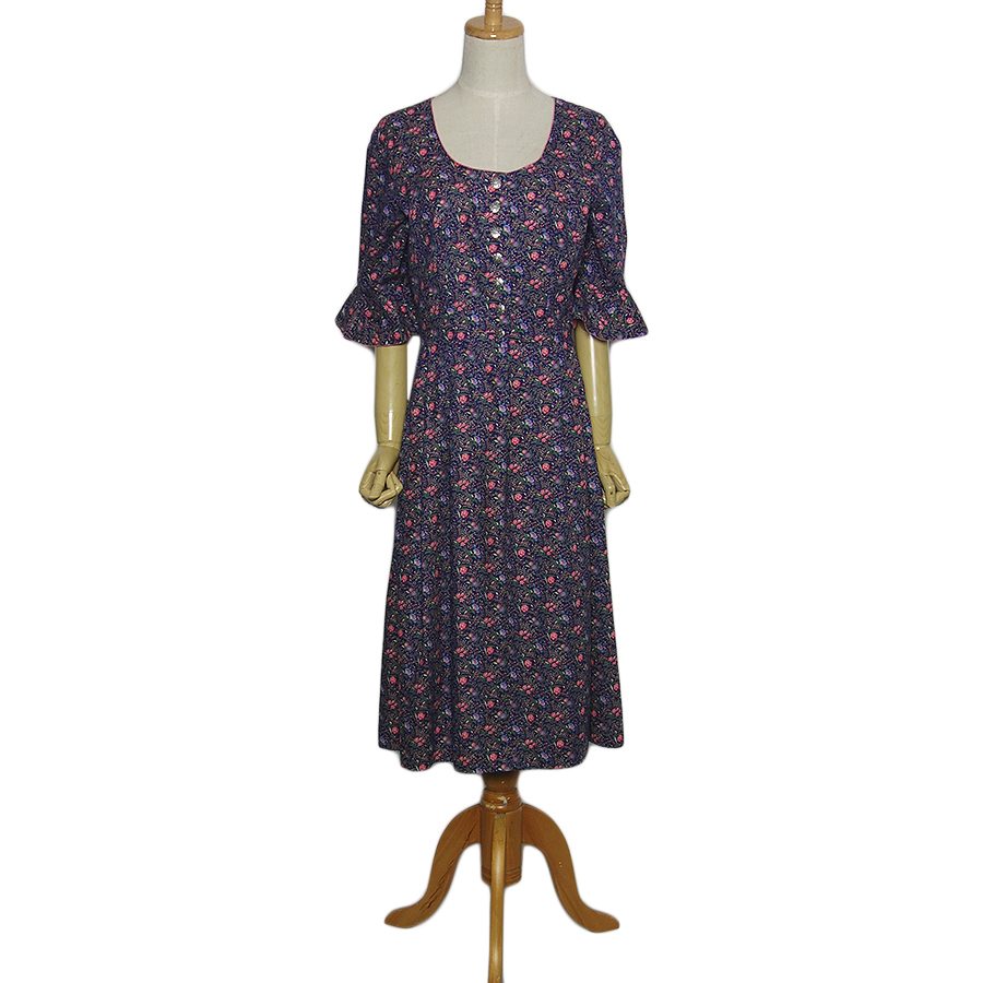 楽天市場 中古 ハンドメイド 小花柄 チロル ワンピース レディースm位 紫 ヨーロッパ 民族衣装 ディアンドル 古着 異国屋 異国屋