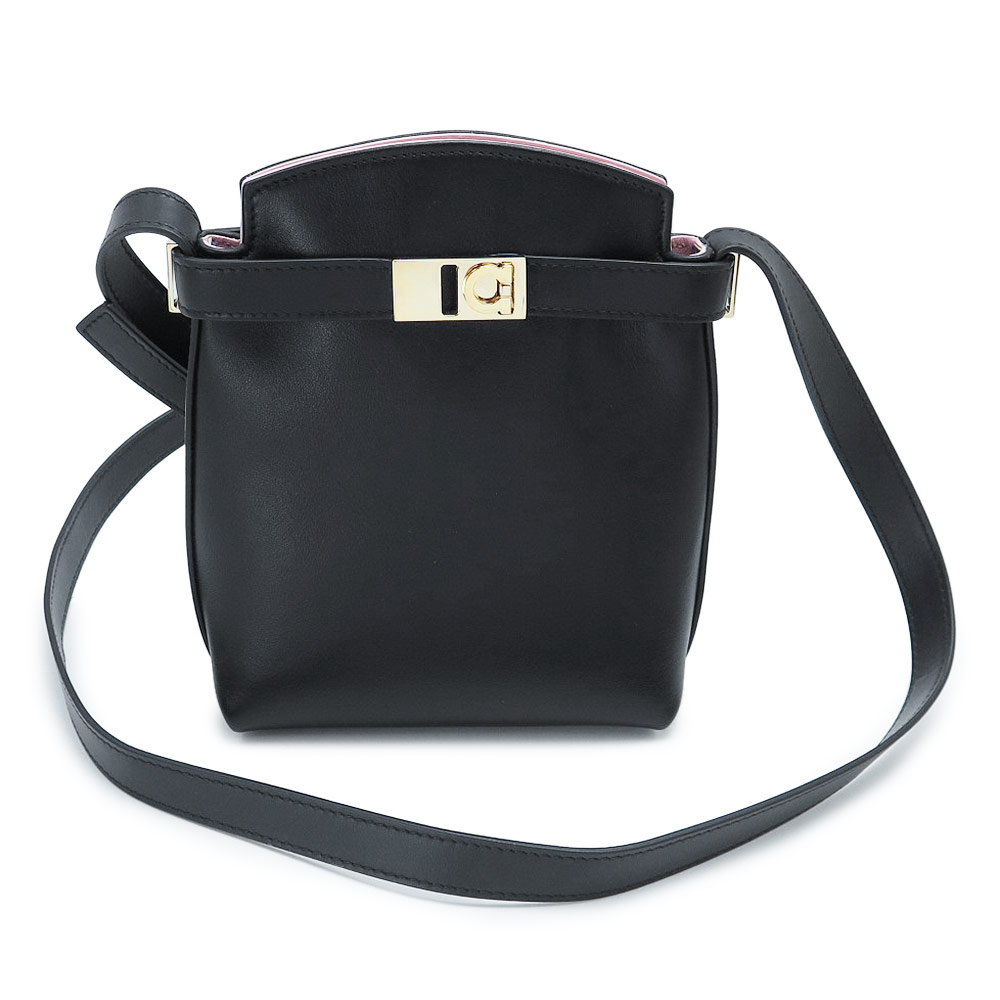 FERRAGAMO ショルダーバッグ 218358 771687 楽天市場】Ferragamo フェラガモ ショルダーバッグ レディース