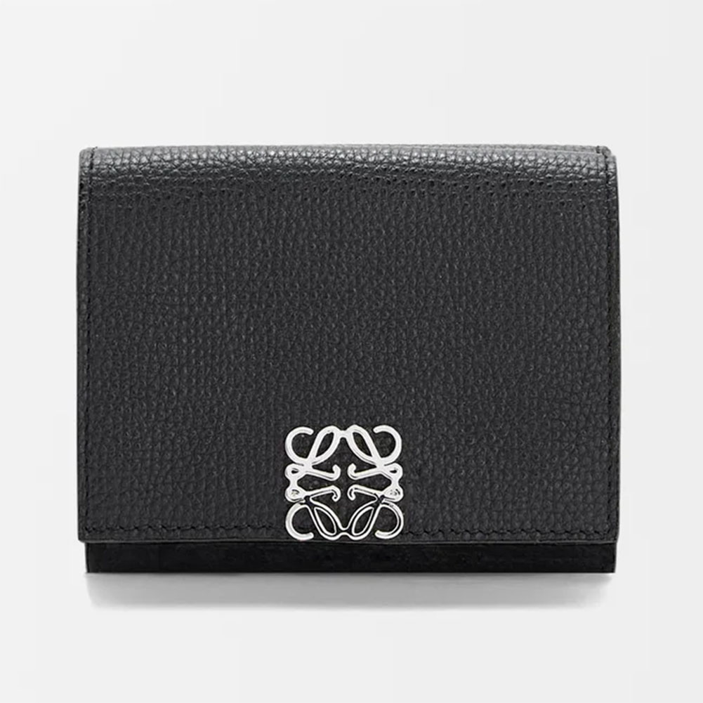 ✨極美品・希少✨ロエベ トライフォールド 三つ折り財布 エメラルドグリーン LOEWE トライフォールドウォレット 新品未使用 三つ折り ロエベ 財布