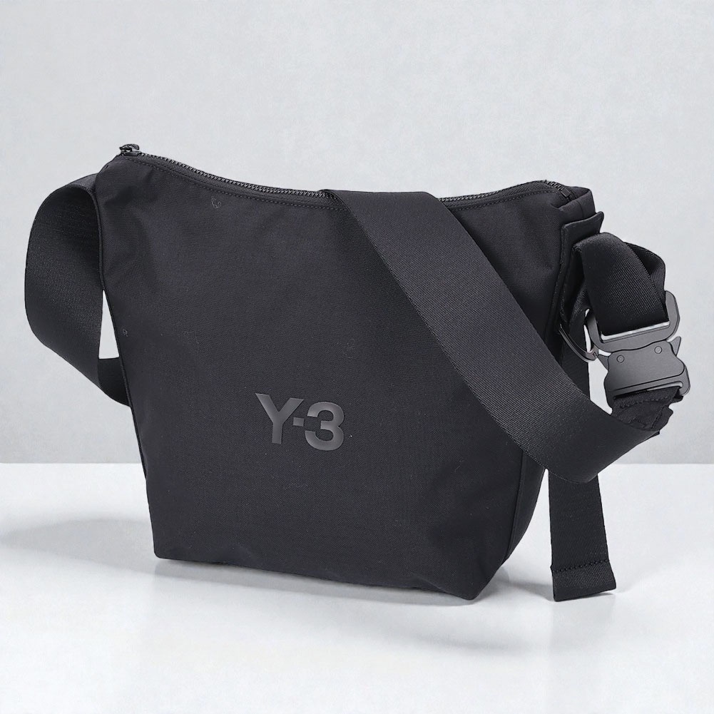 【☆SALE割引】【ｴﾝﾄﾘｰでP5】アディダス・ワイスリー／ADIDAS・Y-3 &rdquo;Y-3 CROSS BODY BAG・クロスボディバッグ" ユニセックス・メンズ ・レディース・ロゴ入り・バックル付き・ショルダーバッグ(ブラック) JW6216／BLACK[返品OK]｜イル　テライオ