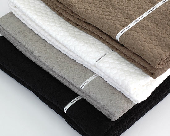 楽天市場 今治タオル タオルケット Idee Zora イデゾラ ドット タオルケット 寝具 袋入 イデアゾラ 丸栄タオル 今治浴巾 ブランケット 寝具 オールシーズン 布団 ギフト 今治タオルブランド認定 日本製 国産 今治製 刺繍は要別途料金 いまばりタオルブティック