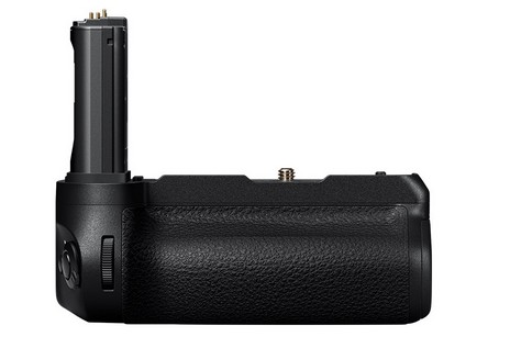 【送料無料】Nikon ニコン MB-N11 パワーバッテリーパック カメラアクセサリー【転送不可】【unable to transfer】