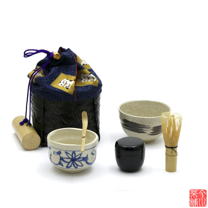 茶道具 茶碗 茶碗 色絵 雷様 東山深山 化粧箱 : 新古茶道具