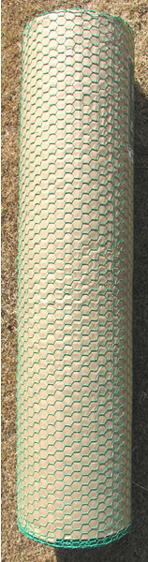 送料無料★日本製(西辰金網) ビニール亀甲金網 ♯18×40mm目 910mm巾×30m巻 グリーン色★線径φ1.1mm，目合40mm，7.5kg 吉田隆 ビニール亀甲金網 グリーン 線径1.5mm(#16)×幅910mm×長さ30ｍ