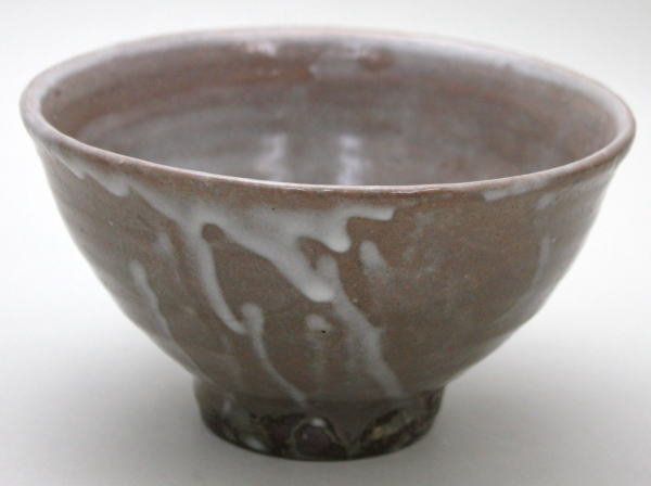 【茶器/茶道具 抹茶茶碗】 丹波焼 掘り井戸型 森本陶谷作