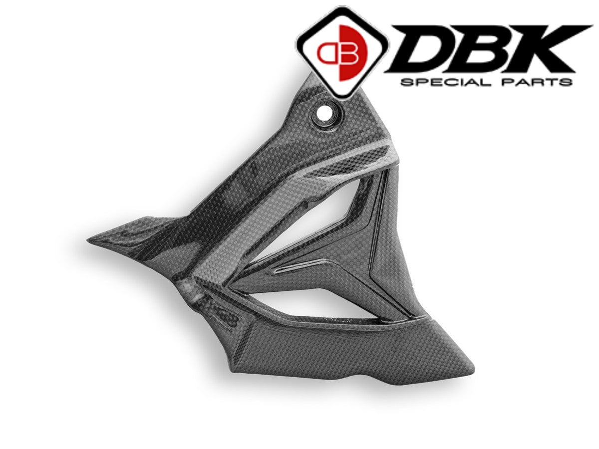 【正規輸入代理店】 DUCABIKE (DBK) - ドライカーボン フロント スプロケットカバー (艶あり) S1000 R '21-25 / RR '19-24 / M1000 R '23-25 / RR '20-24 カーボン ビーエムダブリュー｜iMotorcycle Japan 店 24,585円
