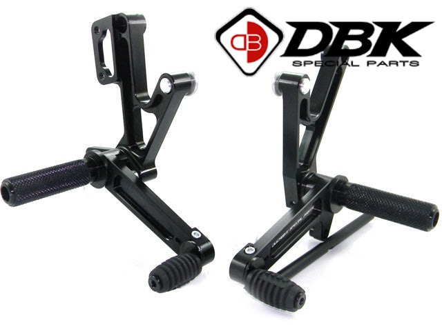 【正規輸入代理店】 DUCABIKE (DBK) - アジャスタブルステップキット MONSTER / ST2 / ST3 / ST4 ステップ ドゥカティ モンスター400 モンスター600 モンスター620 モンスター695 モンスター750