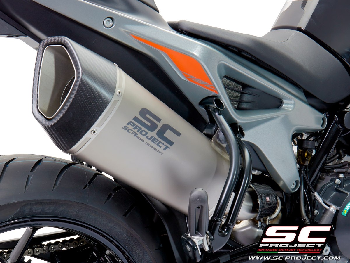 正規輸入代理店 サイレンサー Sc Project 消音バッフル付属 Sc1 R Scプロジェクト Sc1 R スリップオン サイレンサー ユーロ4対応 消音バッフル付属 Ktm 790 Duke 18 19 テイルエンドカバー付き Imotorcycle Japan 店 送料無料 マフラー デューク 正規輸入代理店 サイレンサー Sc Project 消音バッフル付属 Sc1 R Scプロジェクト Sc1 R スリップオン サイレンサー ユーロ4対応 消音バッフル付属 Ktm 790 Duke 18 19 テイルエンドカバー付き Imotorcycle Japan 店 送料無料 マフラー デューク