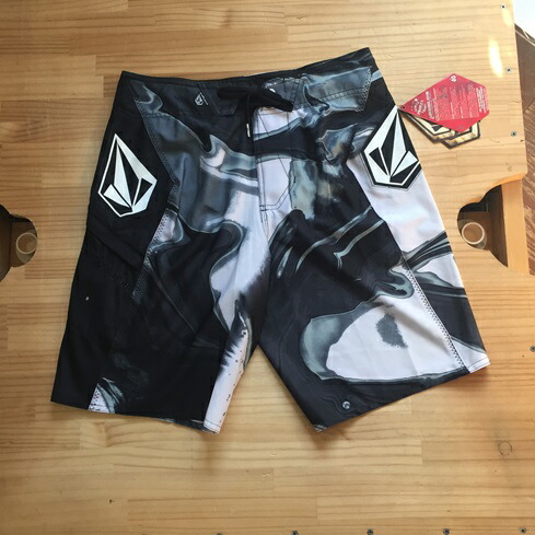 VOLCOM ボルコム 海食パン メンズ サーフズボン下 ゲーム盤さる股引き 水陸両用 海 川遊び 夏 MITCH ANNIHILATOR 定め事品【貨物輸送無料】