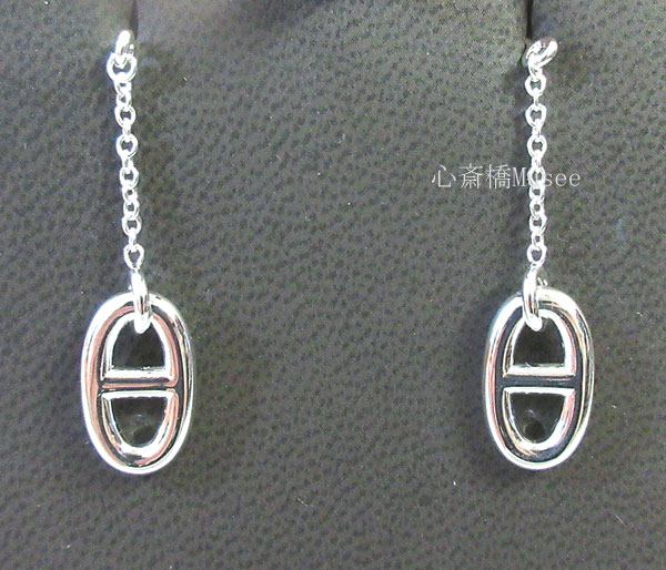 HERMES エシャペ シルバーピアス MM 箱付き HERMES エシャペ シルバーピアス MM 箱付き