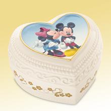 数量は多 レノックス Lenox ミッキー ミニー スイートロマンスキープセイクボックス Disney Mickey And Minnie Sweet Romance Keepsake Box ディズニー ミニーマウス 現金特価 Bricklanebrasserie Com