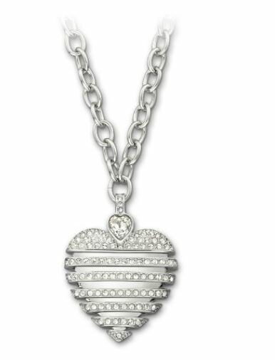 美品　スワロフスキー Swarovski 『LOVE ネックレス』5408434 SWAROVSKI スワロフスキー Swarovski 『LOVE ネックレス