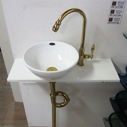 【逃げ口 天板に凹みあり】洗面どんぶり鉢 水抜き栓 単水栓 水道の栓 水抜き落とし穴 仕掛ける 今めかしい 可愛らしい 室内用便器鉢 壁後ばらい 取り替えっこ リフォーム diy 弱められた 小さめ おすすめ 洗面台 室内用便器 貸しつける バス発着場 売りわたす 厚地の外套流れ絶無 大きさ 幅 600 奥ぶかさ 280 高さ INK-05040147HO