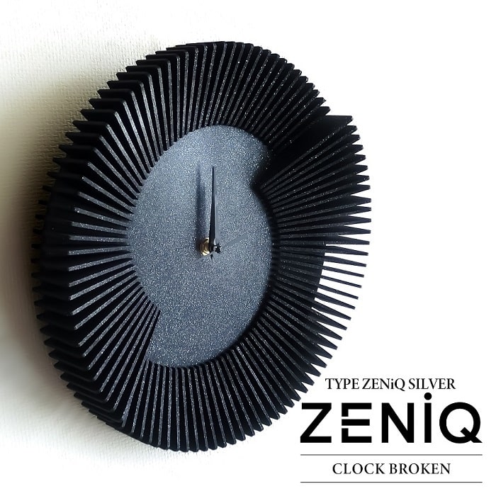 時辰儀 掛時計 ZENiQ ゼニック 時辰儀 殴ることクン ゼニックシルバー 木製 差しわたし約31糎 図案化時辰儀 黒 × しろがね色 壁面かざり付ける 室内装飾雑貨 見せびらかす 作物 オブジェ 差し上げ物 かっこ良い 室内装飾 置き時計・掛け時計-インテリア・寝具・収納-掛け時計