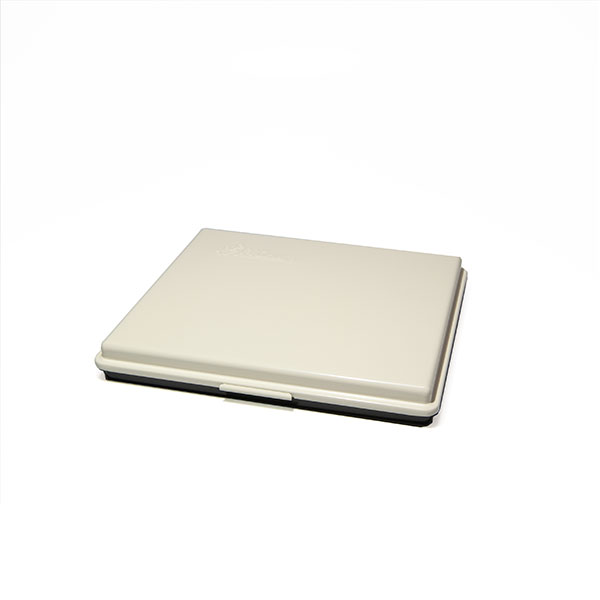 シャイニーメタルパッド[Shiny・MP-1F]（無地消し印台）パッド大きさ：180x210粍・インキ別売