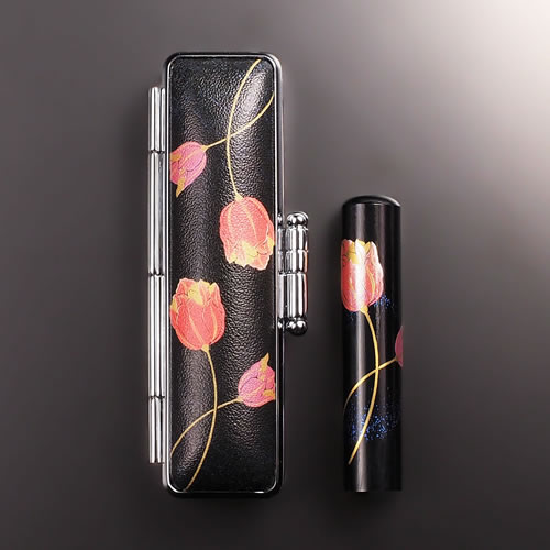 【送料無料】黒水牛現代蒔絵の個人印鑑セット/花/チューリップ/12mm 個人いんかん はんこ ハンコ 判子 就職祝い ギフト 祝い プレゼント 贈りもの 女性 男性 子供
