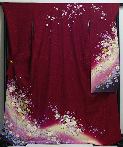 華燭の典 振袖賃借（２月～１２月着付ける） 3泊４日 肌付き・足袋までついたフルセット賃借[往復貨物輸送無料] WEB申込み押さえる激安必要経費