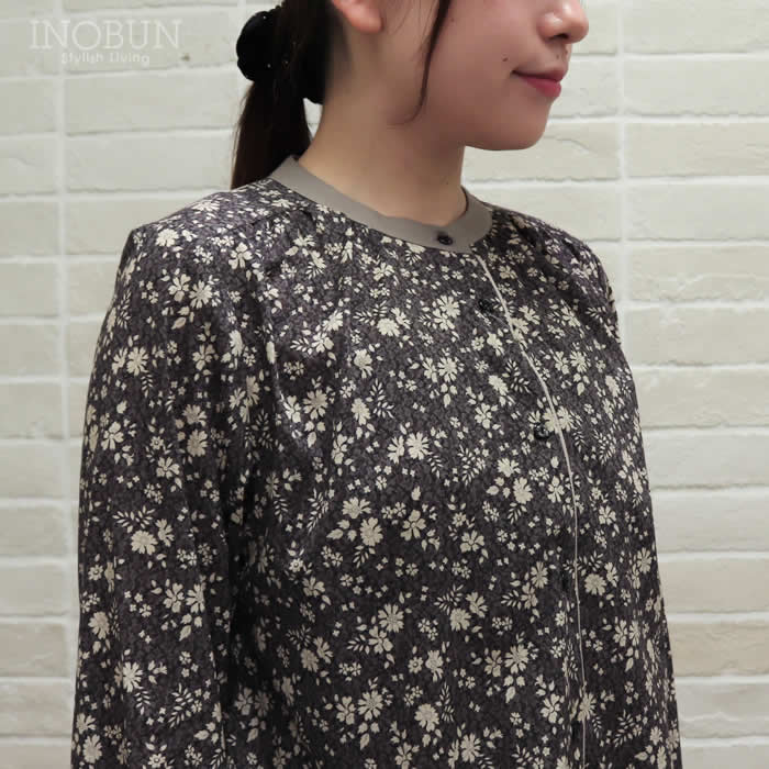 【最大限度2,000円OFFクーポン券別れ別れ中】イノブン別注 J.Sloane リバティ クレリック衿トップ Capel Pepper/ZE 薄墨色 M大いさ LIBERTY ジェイスローアン