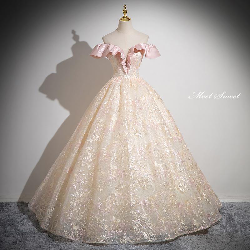 色つや御召しもの 御姫様伝達ルート ロング御召しもの 三鞭酒 オフショルダー 花柄 華燭の典御召しもの 華燭の典 二次会 花嫁御寮 前撮り 掻きならす会 告げ知らせる会 上演御召しもの 父の日