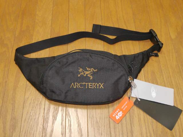 楽天市場 Arc Teryx アークテリクス Beams ビームス Waist Pouch ウエストポーチ Urban Fanny アーバンファニー Black ブラック Beams 40th別注 ビームス40周年記念 別注モデル 有限会社 インスティンク