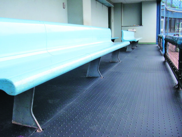 【代引き不可】【法人名にてご注文下さい】ブラックターフ20mm厚×1m幅×2m日東化工(養生用ゴムマット)|ゴムマット養生シート養生マット養生用ゴムマットワンツーマット滑り止め屋外歩行用ラバーマット養生工事現場床養生
