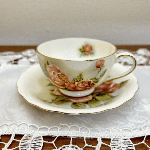 楽天市場】ホワイトアイアン らせん階段スタンド 【薔薇雑貨 カップ