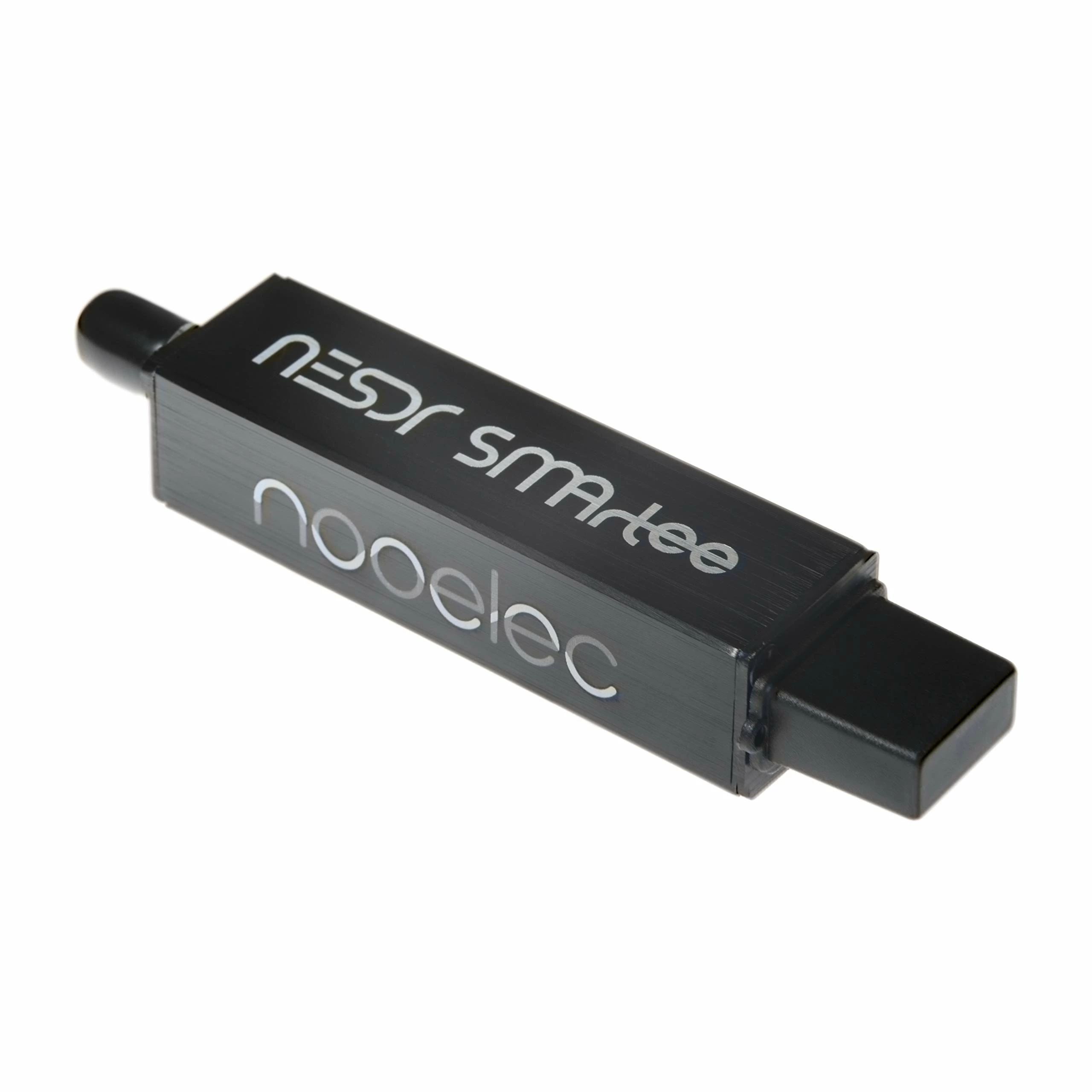 【送料無料】Nooelec NESDR SMArTee v2 - 組み込みバイアスティー、アルミニウムエンクロージャ、0.5PPM TCXO、SMA入力付きプレミアムRT
