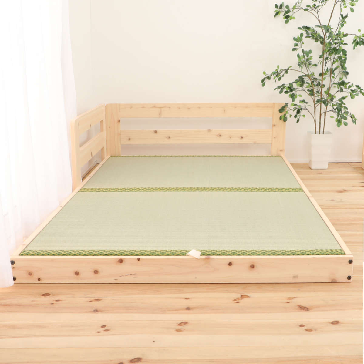 川の字ベッド スーパーキング い草床板 国産ひのき 日本製 天然木 （ ガード付き 幅246cm 123cm×2台 フロアベッド ベット ベッド ベッドフレーム ロータイプ ローベッド 連結可能 畳ベッド 畳 い草 床板 ）【39ショップ】