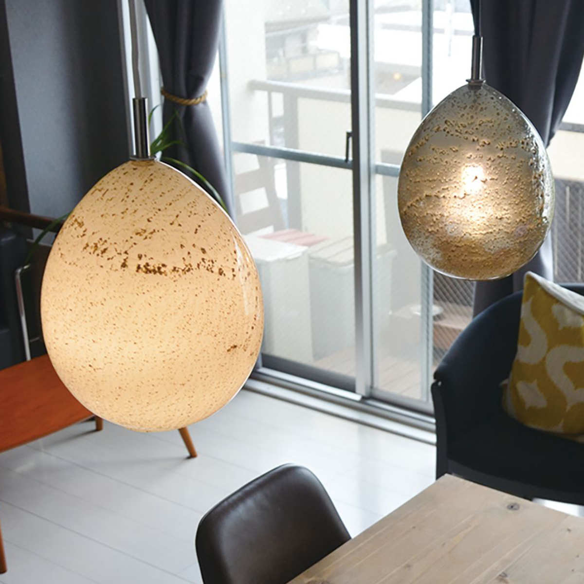 ペンダントライト EGG 1灯 E26 40W （ 送料無料 LED 対応 ガラス 照明 ライト ペンダント照明 間接照明 ガラスシェード ガラス照明 ペンダント 壁スイッチ リビング 寝室 ダイニング キッチン インテリア 照明器具 おしゃれ ） 【39ショップ】