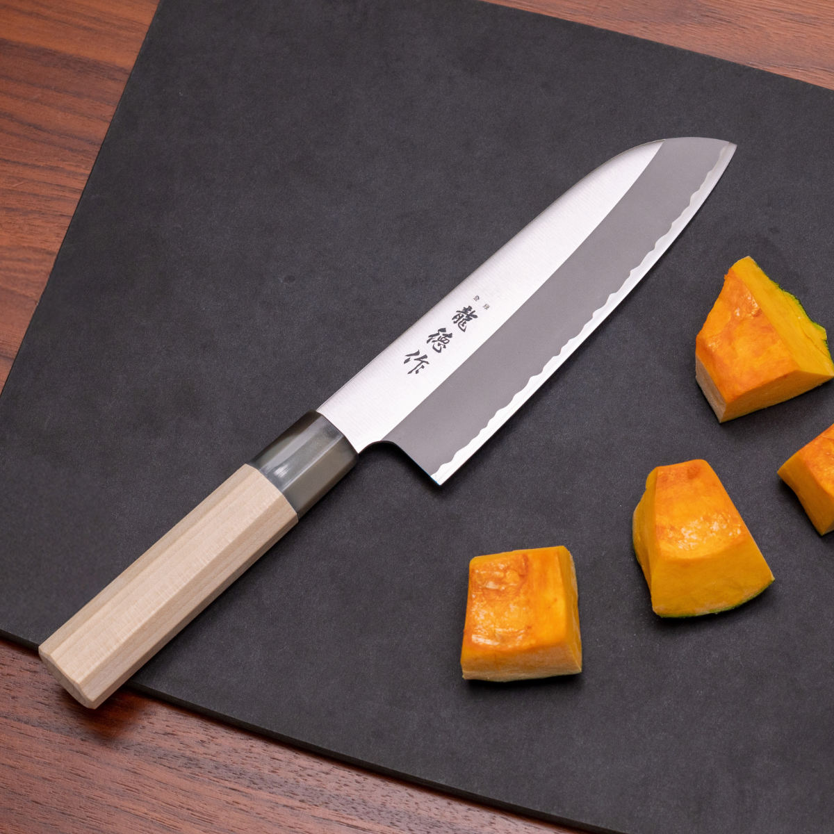 楽天市場】和三徳包丁 両刃 165mm 粉末ハイス 水牛八角柄 木箱入り(和