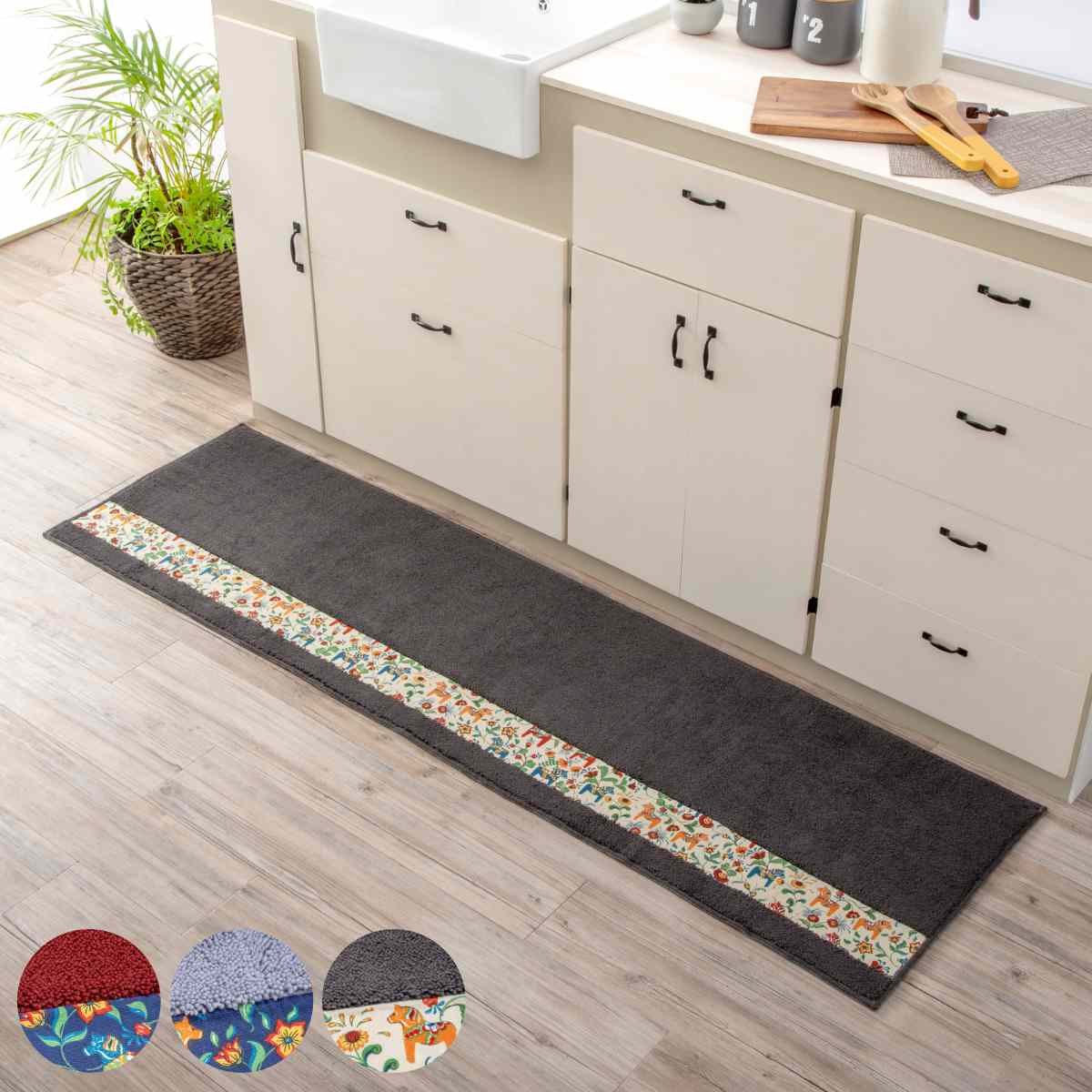 キッチンマット ダーラヘスト 50×270cm ( 50cm 270cm 洗える すべり止め加工 吸水 速乾 抗菌 防臭 日本製 キッチン マット 台所マット キッチンラグ おしゃれ 北欧 北欧風 馬 ダーラナホース )【39ショップ】|インテリアパレット