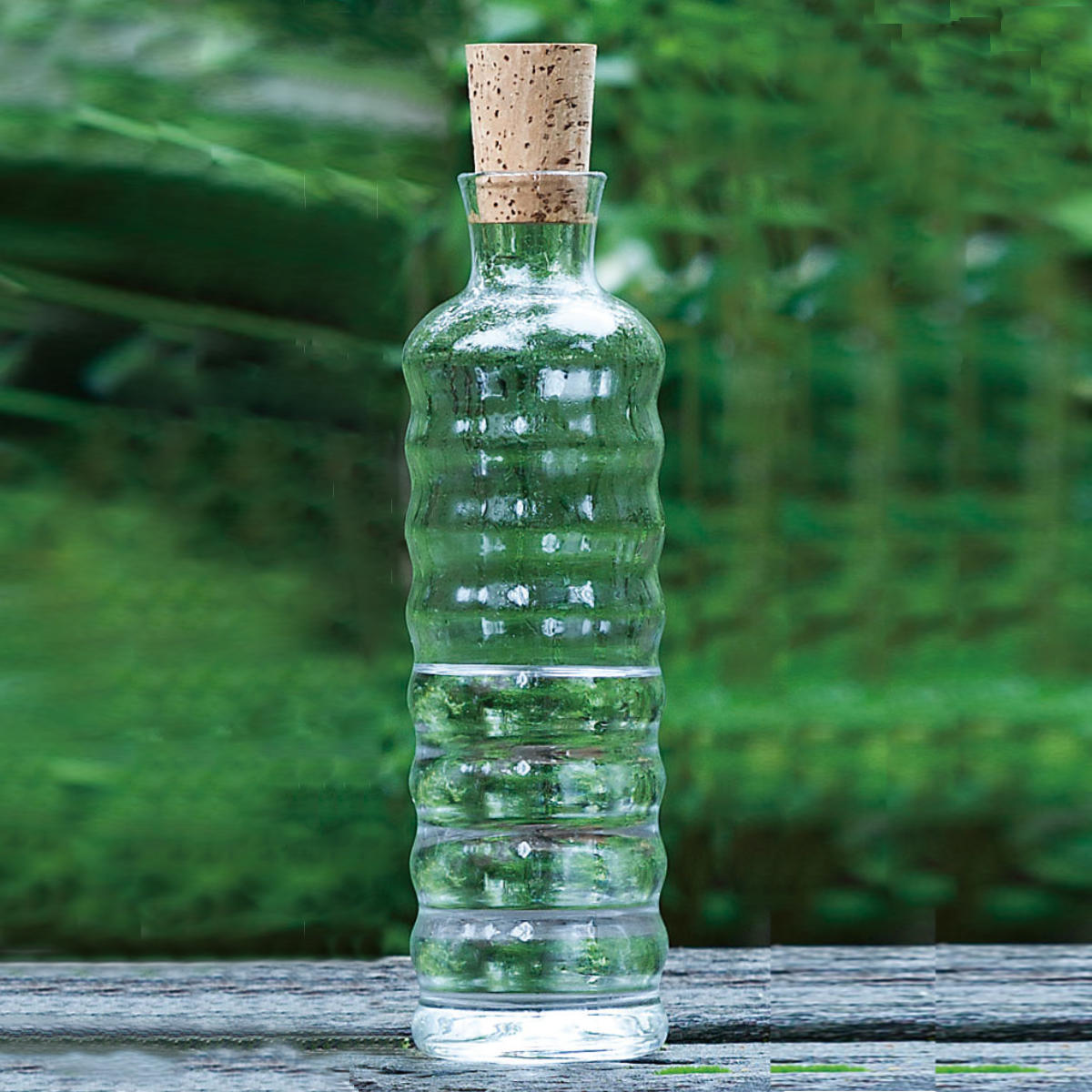廣田瑠璃 水さし 720ml 潤 流れ キルク栓 （ 瑠璃 日本製 花立て 御花軍事基地 ポット 瓶 分かりやすい 今めかしい 澄み切った瑠璃 ）【39販売店】