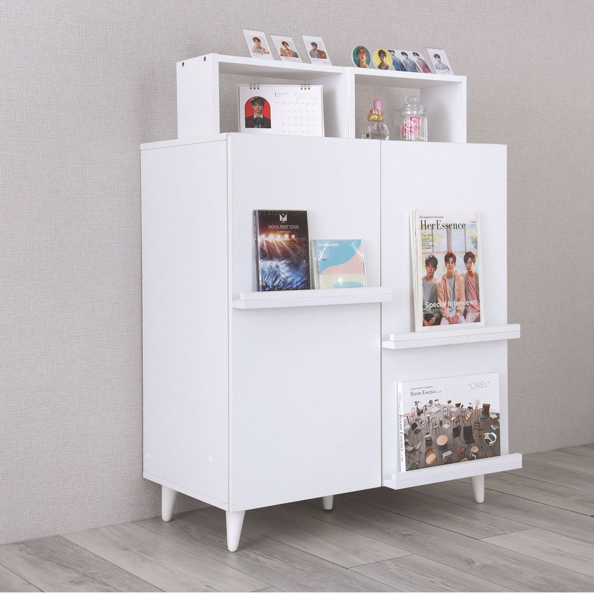 キャビネット 幅80cm 推し活 ディスプレイラック 収納棚 ホワイト 可動棚 （ 棚 ラック うちわ収納 ペンライト収納 ジャンボうちわ対応 扉付 推し シェルフ 収納 飾り棚 棚付き ディスプレイ 多目的ラック ）【39ショップ】