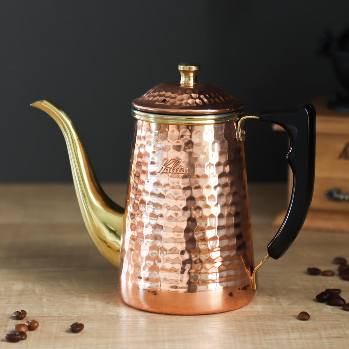 Kalita カリタ 珈琲湯わかし 700ml 赤金 湯わかし 700 （ 銅製 日本製 珈琲 コーヒーポット ドリップ湯わかし 細口 今めかしい 分かりやすい コーヒー 設備 ）【39販売店】