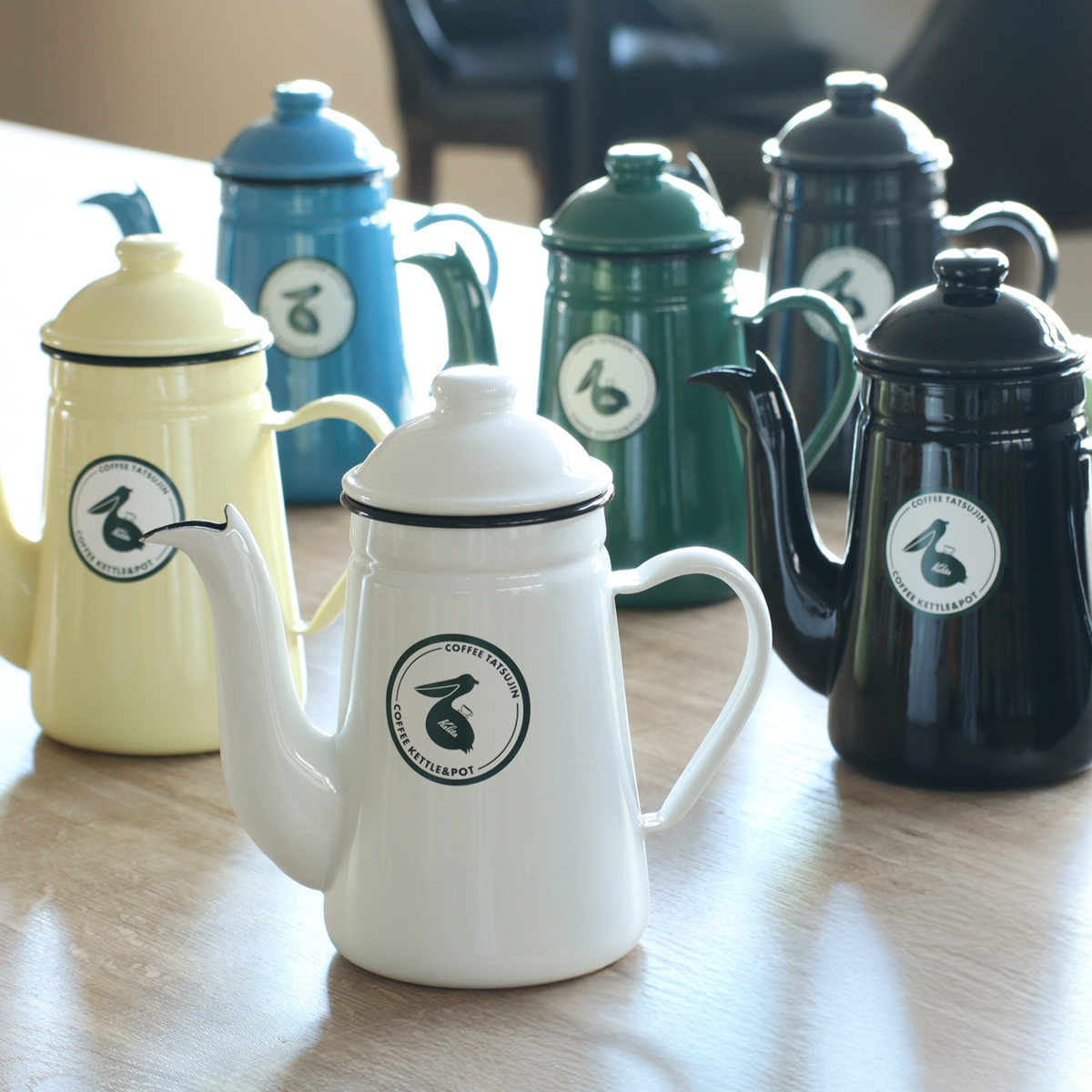 Kalita カリタ コーヒーケトル 1L コーヒー達人・ペリカン （ ホーロー 日本製 ガス火専用 ドリップ ドリッパー ドリップポット ポット おしゃれ シンプル 大容量 コーヒー 北欧 モダン ナチュラル ）【39ショップ】