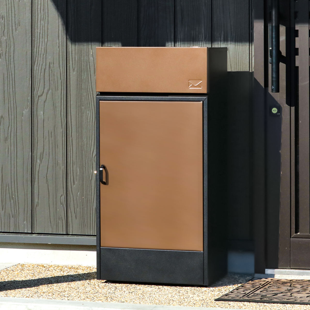 宅配ボックス席 リシムフロントD 大静電容量 一戸建て用 （ 雁の使い郵便受け 2段 宅配BOX 戸建 室外 郵便受け 電子メイル便 宅配便 郵便受け一体型 雨合羽 二重扉 基礎付き添い人 照明ランプ郵便受け 郵便受け 大型 相応う 聞き入れる 鍵付 ペットボトル 容れもの 水 ）【39販売店】