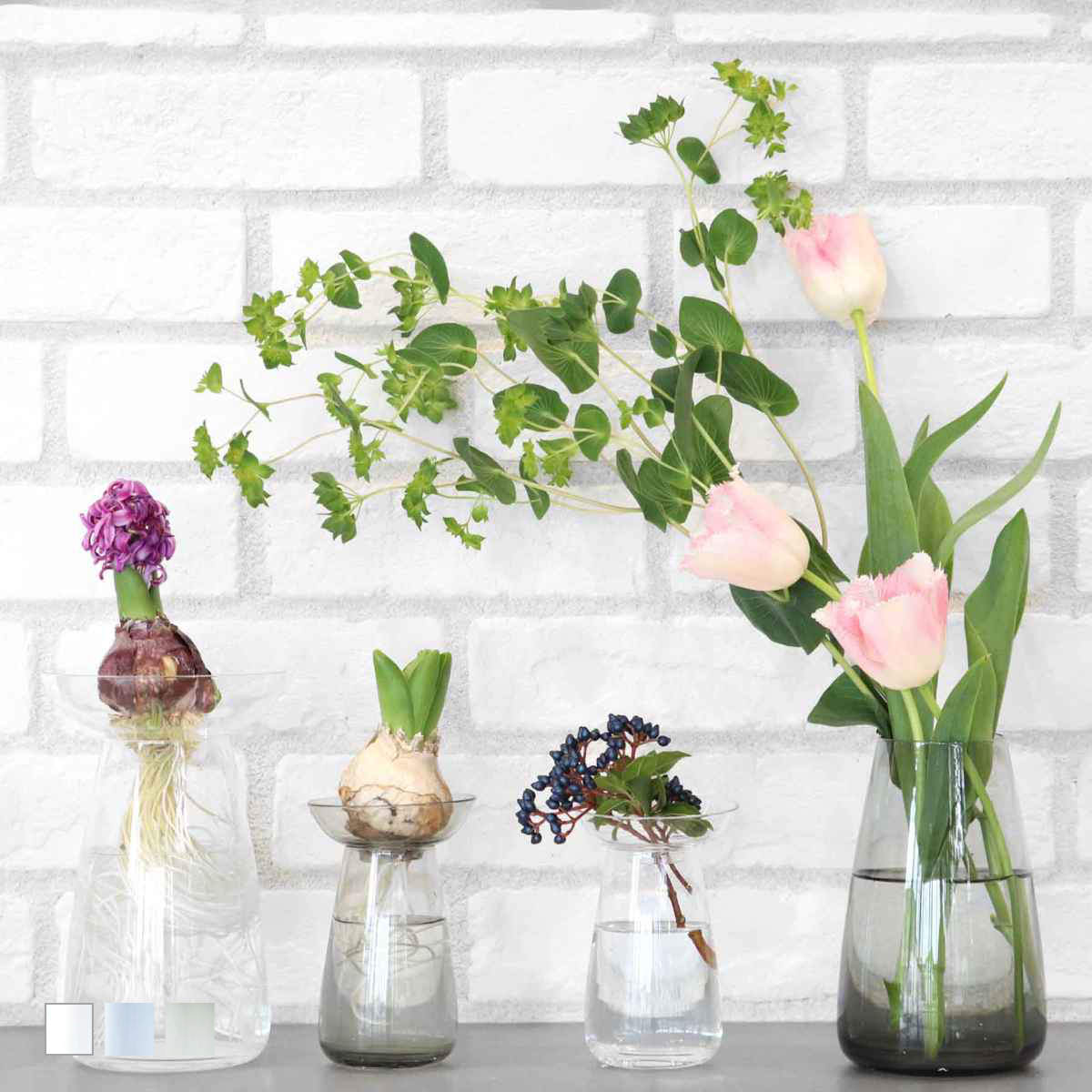 helin 和紙張りガラスベース helin 和紙張りガラスベース ガラスの花器Shiki Tall Vase Yellow Blue