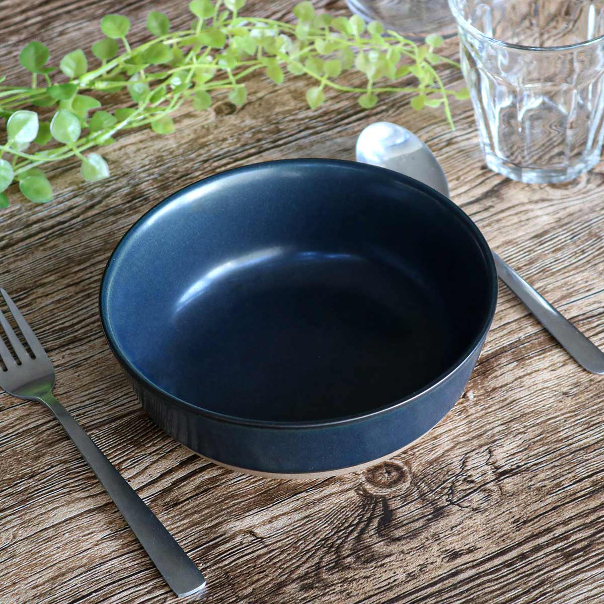 KINTO キントー CERAMIC LAB CLK-151 ボウル 180mm （ 18cm 磁器 波佐見焼 日本製 食洗機対応 電子レンジ対応 皿 食器 洋食器 セラミックラボ 中鉢 丸 シリアルボウル 煮物鉢 深皿 鉢 煮込み料理 肉じゃが スープ 白 黒 ）【39ショップ】