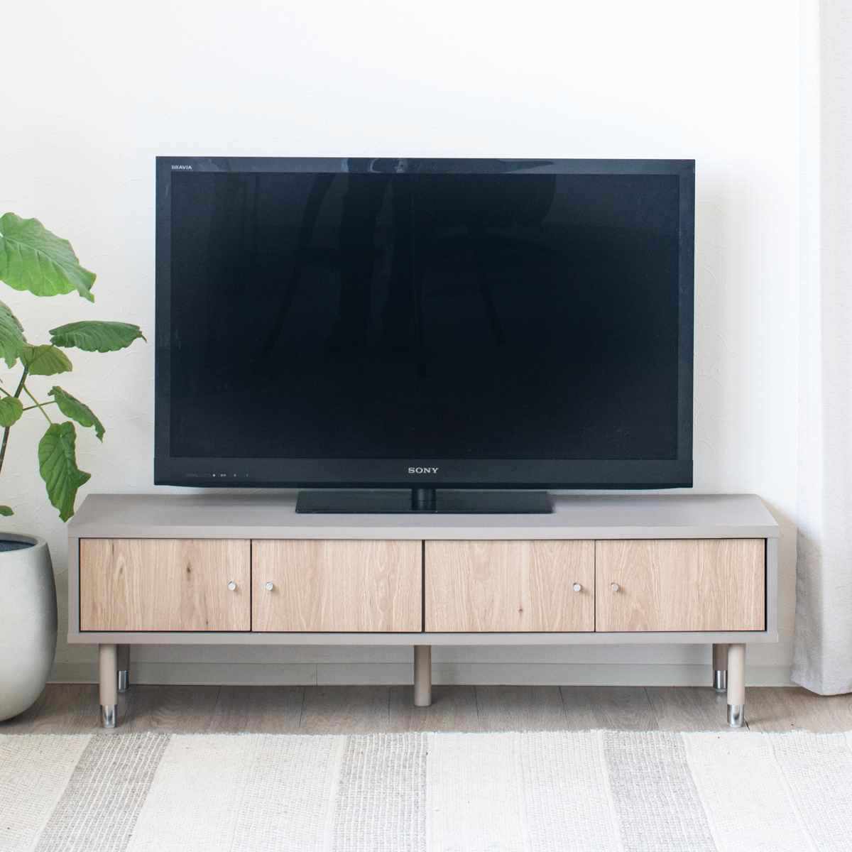 テレビ台 幅120cm 49インチ対応 ツートンカラー シルバー脚 （ 49型対応 TV台 テレビボード AVラック 収納 リビング収納 ラック 棚 飾り棚 家具 グレージュ ナチュラル ツートン 配線穴 ）【39ショップ】