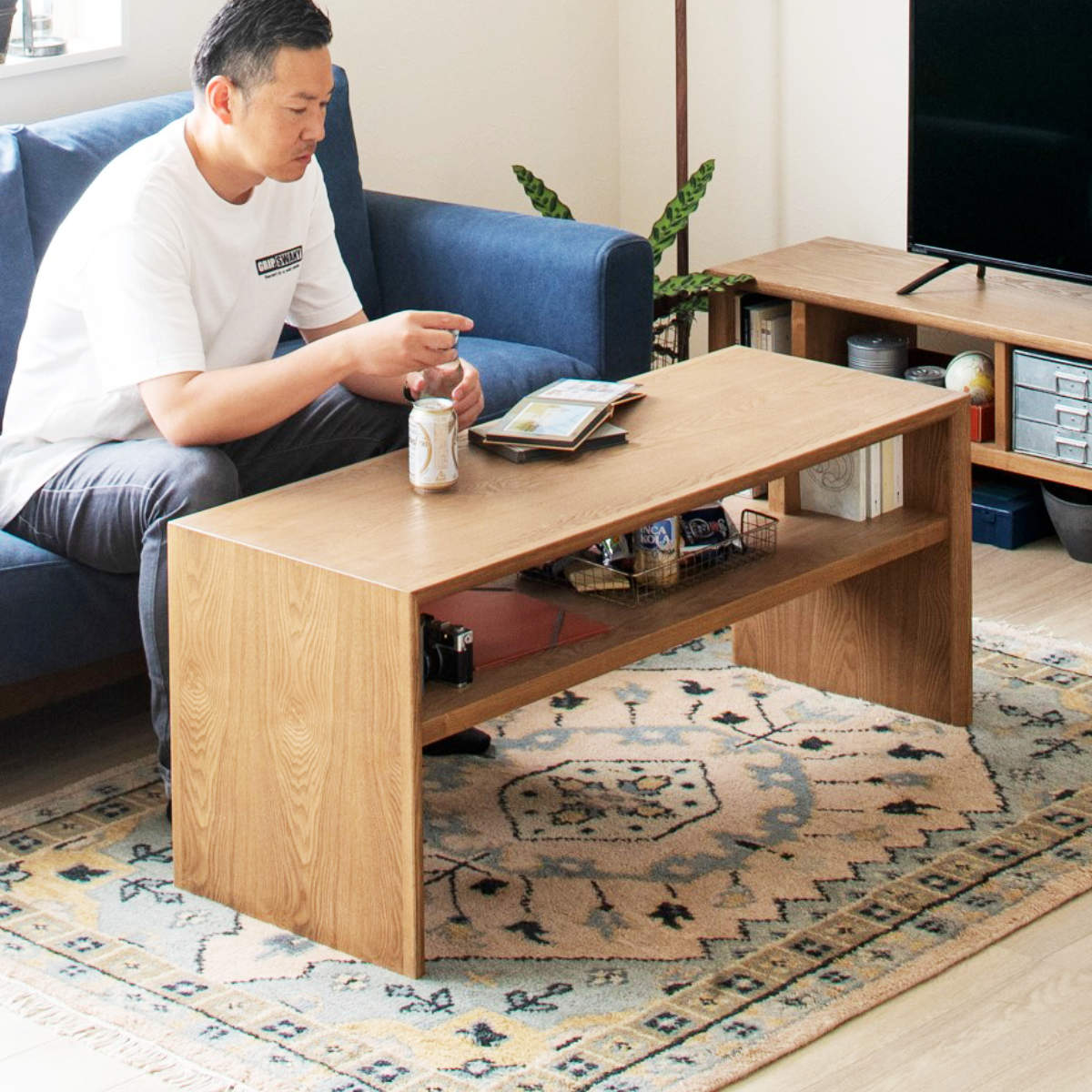 リビングテーブル 幅100cm シンプル 収納棚付 センターテーブル ティラ （ テーブル ローテーブル リビング 木製テーブル 棚付き 収納 長方形 完成品 おしゃれ 木製 天然木 奥行45cm 高さ50cm ）【39ショップ】