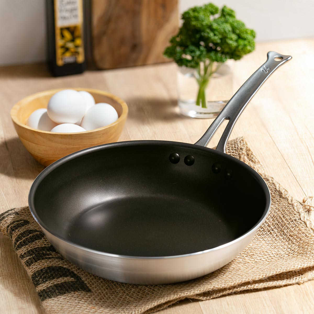 楽天市場】シルクフライパン 浅型 24cm ガス火専用 中尾アルミ製作所 N