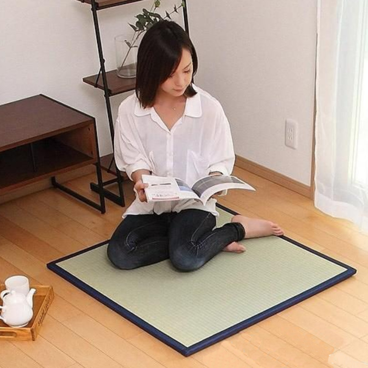 畳 国産 ユニット畳 い草 畳マット 藺 約85×85cm い草8層 半畳 （ ラグ マット い草ラグ フローリング畳 日本製 置き畳 い草マット い草カーペット フロア畳 システム畳 防音 和風 敷物 湿気対策 ）【39ショップ】