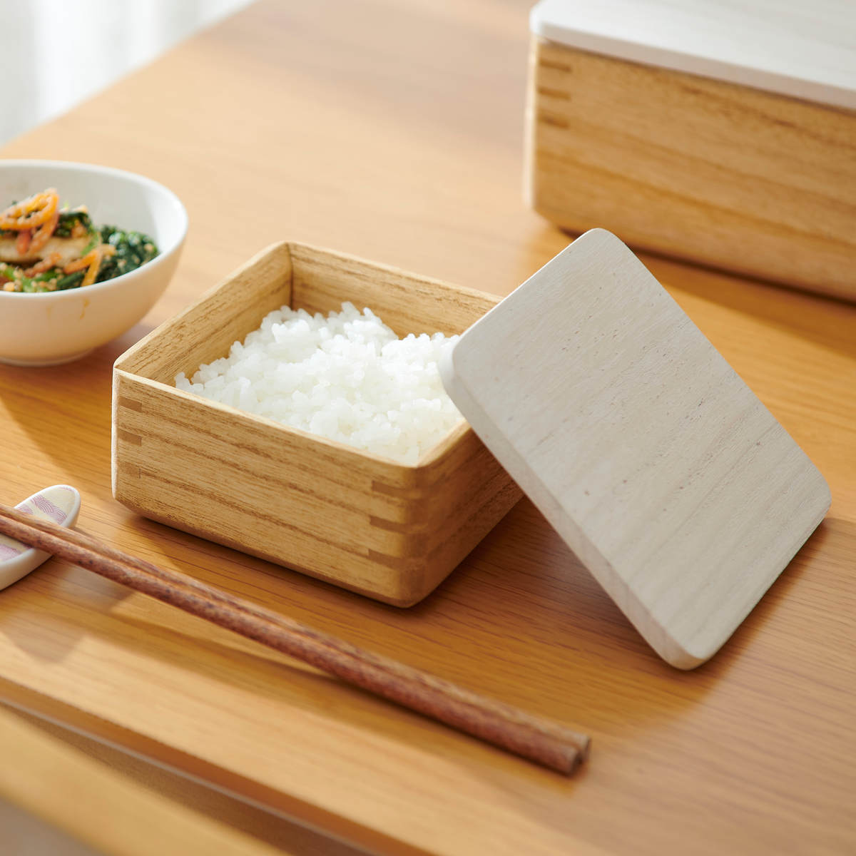 KIRISAI 桐のレンジでごはん鉢　1個 469807ip.jpg