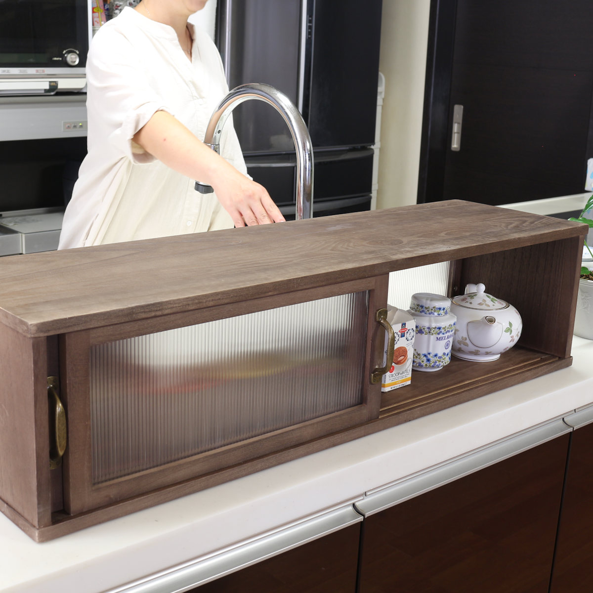 カウンター上収納 アンティーク風 カウンター上収納庫 幅90cm キッチン （ カウンターラック カップボード スパイスラック 卓上ラック ショーケース 引き戸 調味料ラック カウンター上 卓上 台所収納 木製 コンパクト スリム ）【39ショップ】