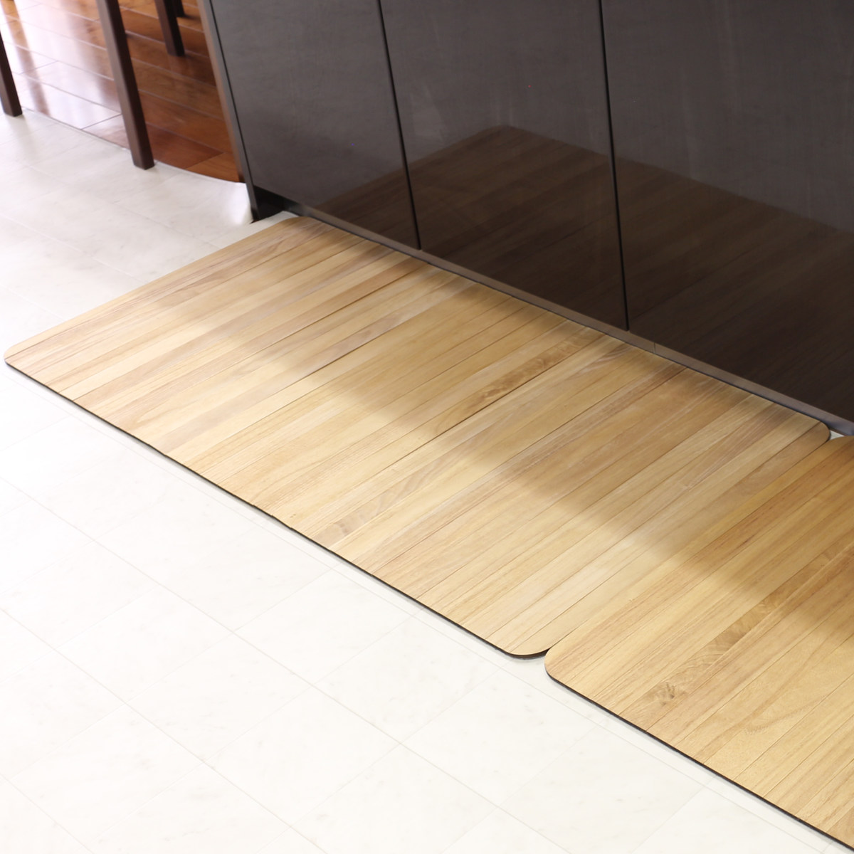キッチンマット kirisai 桐のキッチンマット 60×120cm （ マット キッチン 桐 天然 キッチンシート 台所マット 拭けるキッチンマット 桐マット 撥水 ズレない すべり止め 傷防止 汚れ防止 拭ける 日本製 ）【39ショップ】 9,216円